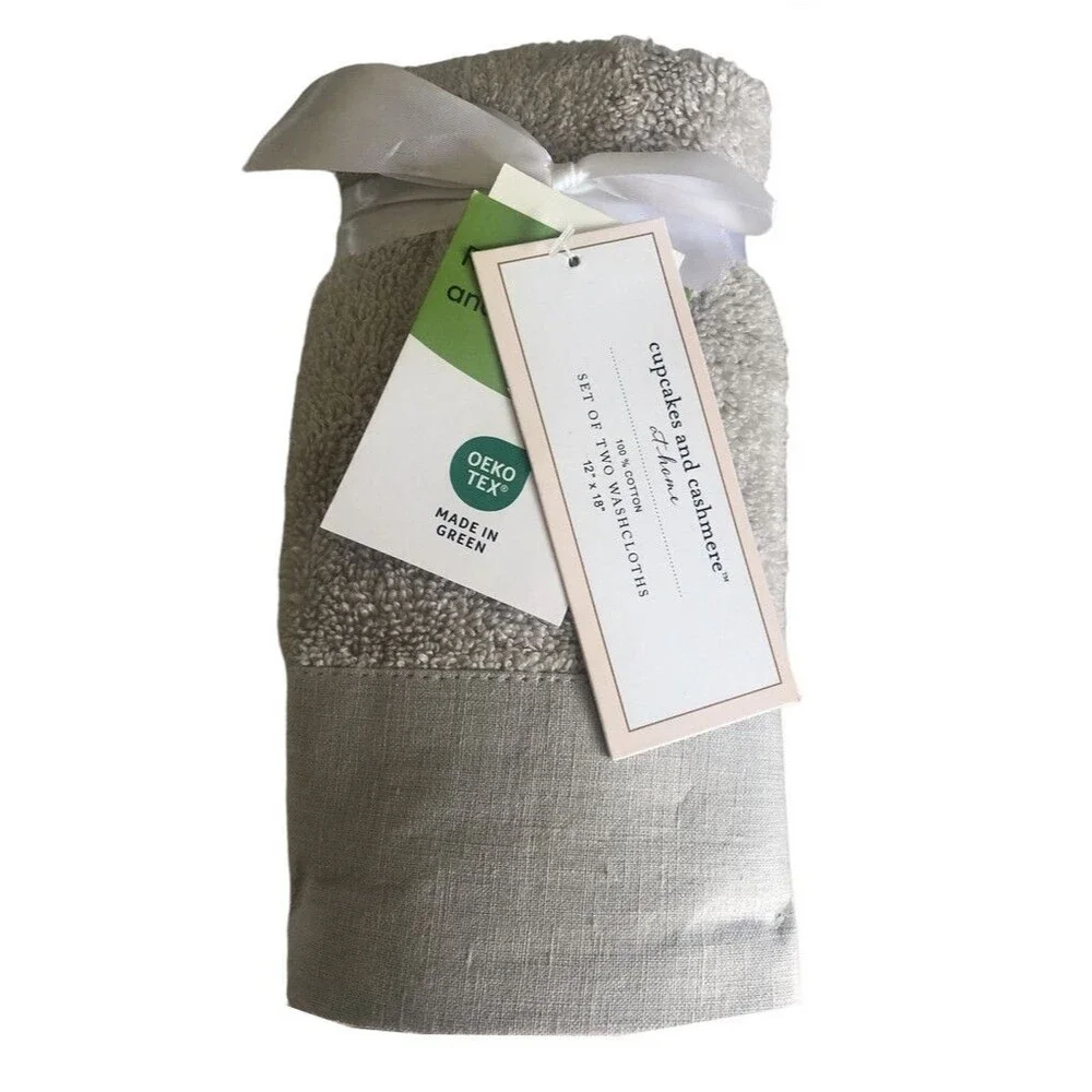 cupcakes and cashmere Fingertip Towels Light Gray Solid Border Set of 2